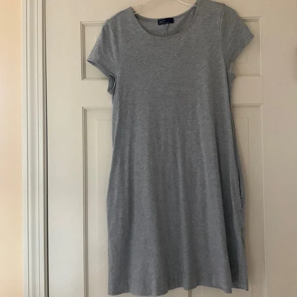 gap t shirt dress with pockets GAP Women's Relaxed Pocket T-Shirt Dress, Navy White Stripe, Small Petite at Amazon Women's Clothing store